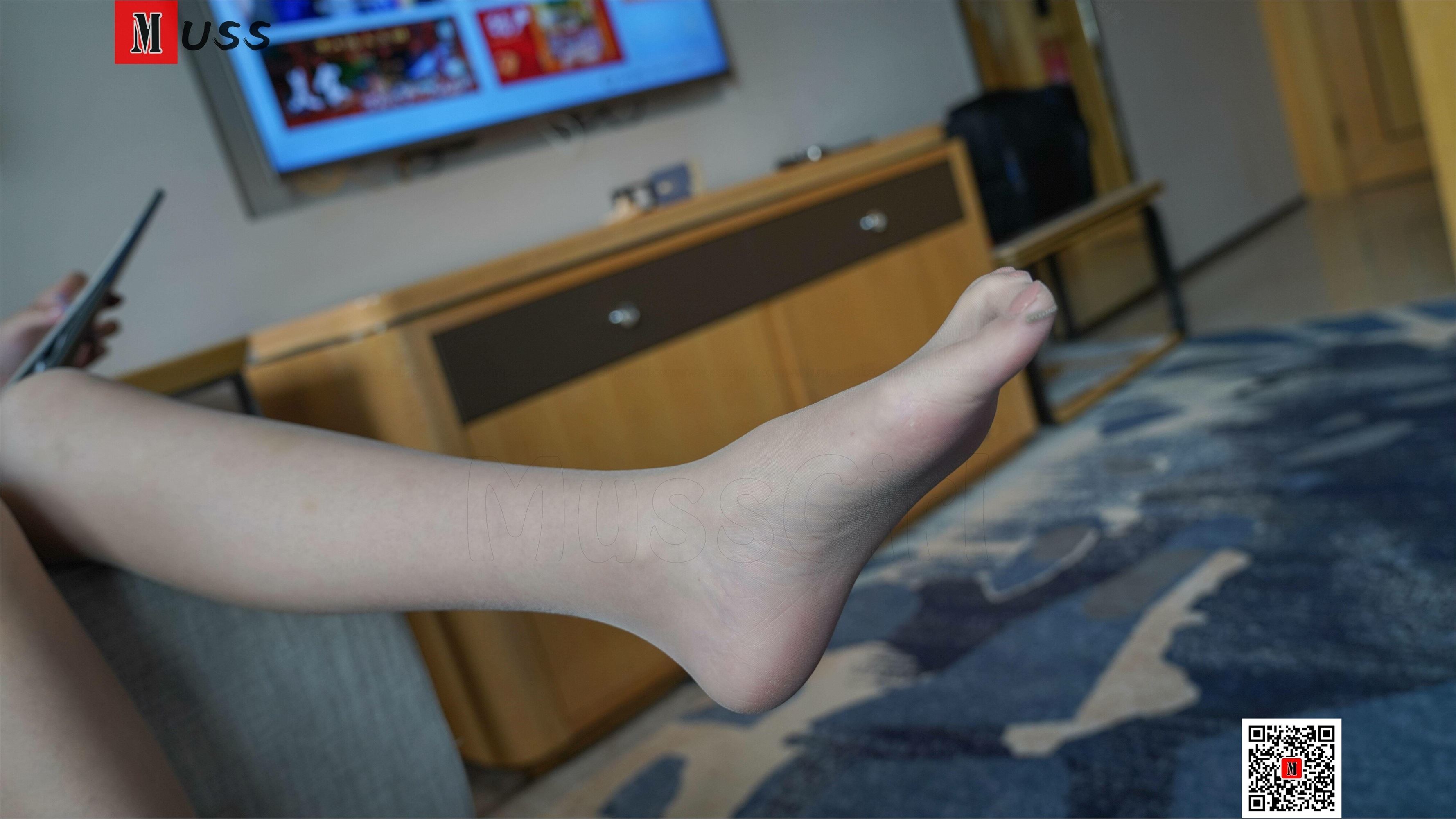 MussGirl慕丝女郎  NO.193 酒店包臀裙薄丝